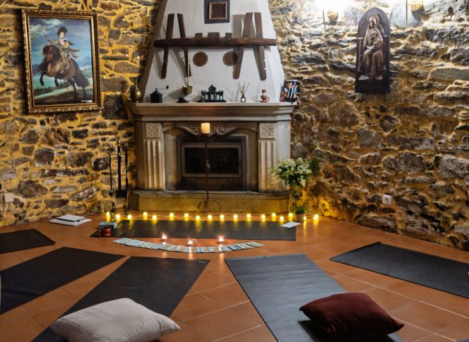 Camino Yoga Escape